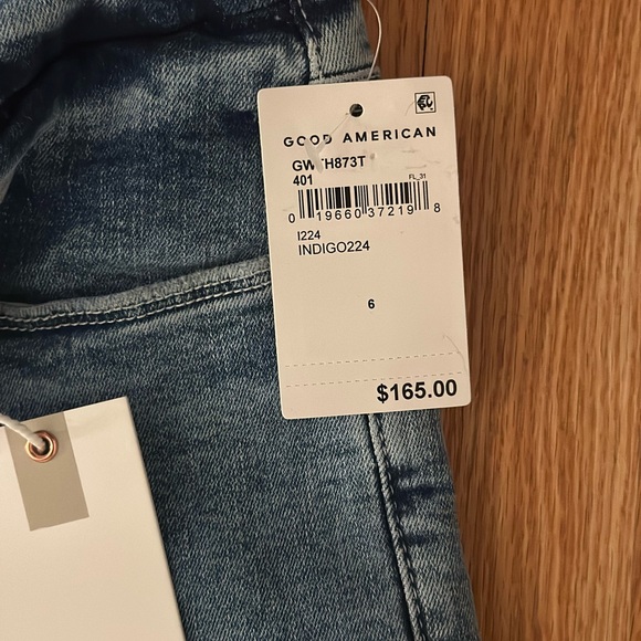 NWT Good American “Good Waist” distressed denim - Picture 6 of 6
